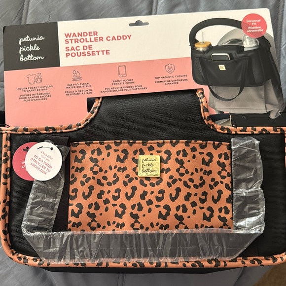 NWT Petunia Pickle. Bottom wander stroller Caddy - Picture 1 of 5